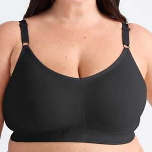 Knix Good to Go Seamless Bra Black Size XXXL Fits  42A, 42B, 42C